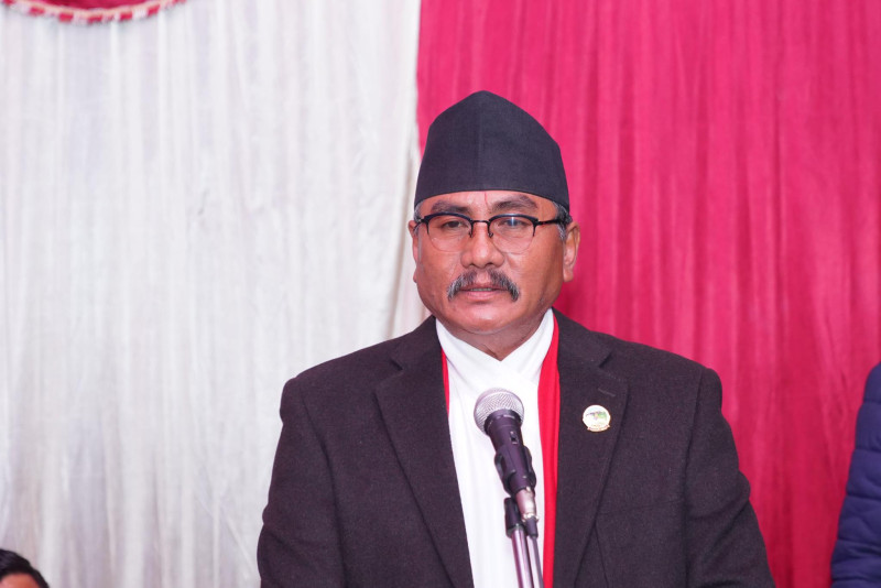 पहिले छुटेका रोशन, अहिले नचाहँदा–नचाहँदै प्रदेशको गृहमन्त्री 